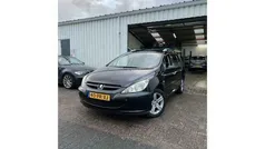 Zwart Gebruikt 2004 Peugeot 307 Stationwagen | € 999 (Goede deal)