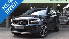 Zwart Gebruikt 2021 Volvo XC40 Inscription SUV | € 33.490 (Eerlijke prijs)