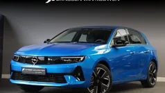 Blauw Gebruikt 2024 Opel Astra Edition Hatchback | € 25.845 (Eerlijke prijs)