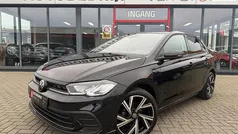 Zwart Gebruikt 2023 VW Polo Business Hatchback | € 22.399 (Goede deal)