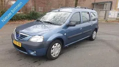 Blauw, metallic lak Gebruikt 2008 Dacia Logan MCV Lauréate Stationwagen | € 2.499 (Eerlijke prijs)