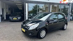 Zwart Gebruikt 2012 Hyundai i20 Hatchback | € 3.950 (Eerlijke prijs)