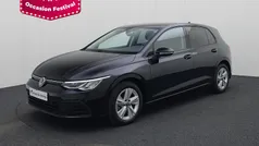 Gebruikt 2023 VW Golf VIII Life Hatchback | € 21.880 (Eerlijke prijs)