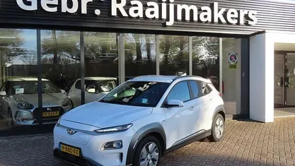 Gebruikt 2020 Hyundai Kona Premium SUV | € 15.900 (Eerlijke prijs)