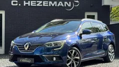 , metallic lak Gebruikt 2017 Renault Mégane GrandTour Bose Edition Stationwagen | € 12.945 (Eerlijke prijs)