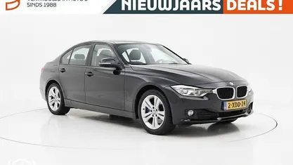 Zwart Gebruikt 2014 BMW 316 Sedan | € 10.250 (Goede deal)