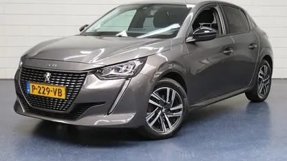 Gebruikt 2022 Peugeot 208 Allure Hatchback | € 16.480 (Eerlijke prijs)
