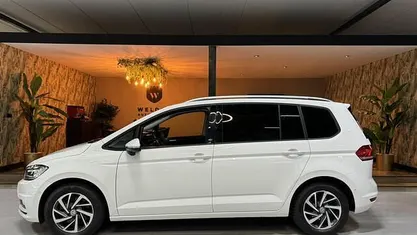 Occasion VW Touran Highline 150 PK (110 kW) 2018 MPV