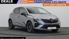 Gebruikt 2025 Renault Clio V Esprit Alpine Hatchback | € 30.390 (Eerlijke prijs)