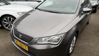 Occasion 2017 Seat Leon CONNECT Hatchback | € 6.450 (Goede deal)