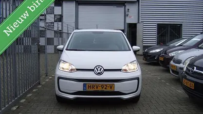 Gebruikt 2019 VW up! Beats Hatchback | € 6.900 (Goede deal)