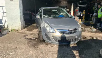 Occasion Opel Corsa Enjoy 65 PK (47 kW) 2011 Bruin Sedan