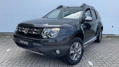 Grijs Gebruikt 2015 Dacia Duster Anniversary SUV | € 9.295 (Eerlijke prijs)