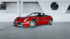 Rood Gebruikt 2010 Alfa Romeo Spider Competizione Cabriolet | € 239.950