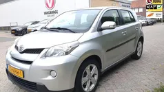 Grijs Gebruikt 2010 Toyota Urban Cruiser SUV | € 6.950 (Eerlijke prijs)