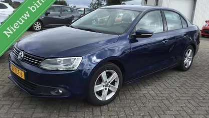 Occasion VW Jetta Comfortline 105 PK (77 kW) 2012 Blauw Sedan