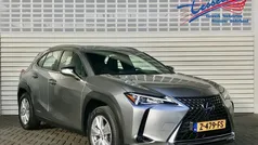 Grijs Gebruikt 2020 Lexus UX 250h SUV | € 27.900 (Eerlijke prijs)