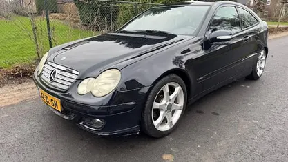 Occasion Mercedes C180 143 PK (105 kW) 2008 Zwart Coupé