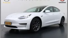 Wit Gebruikt 2020 Tesla Model 3 Standard Range Plus Sedan | € 20.695 (Eerlijke prijs)