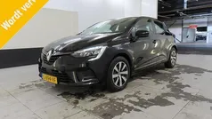 Gebruikt 2023 Renault Clio V Equilibre Hatchback | € 16.495 (Eerlijke prijs)
