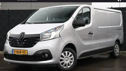 Grijs metallic Occasion 2019 Renault Trafic Komfort MPV | € 12.950 (Super prijs)