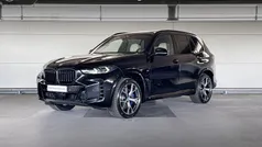 Saphirschwarz metallic (475) (zwart metallic) Gebruikt 2025 BMW X5 Comfort Edition SUV | € 109.900 (Eerlijke prijs)