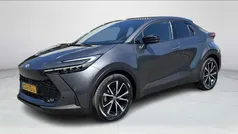 Grijs Gebruikt 2024 Toyota C-HR Edition SUV | € 35.995 (Eerlijke prijs)