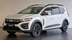 Gebruikt 2025 Dacia Jogger Extreme MPV | € 30.350 (Eerlijke prijs)