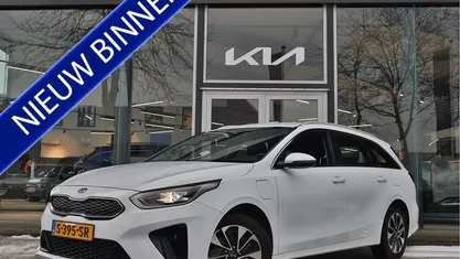 Gebruikt 2023 Kia Ceed Hatchback | € 19.930 (Super prijs)