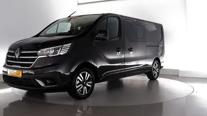 Occasion 2024 Renault Trafic MPV | € 39.950 (Eerlijke prijs)