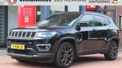 Zwart Gebruikt 2020 Jeep Compass SUV | € 23.295 (Eerlijke prijs)