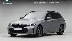 Grijs Gebruikt 2024 BMW 320e M Sport Stationwagen | € 39.950 (Goede deal)
