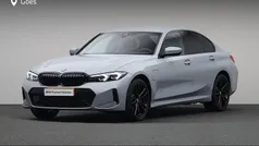 Grijs Gebruikt 2024 BMW 330e M Sport Sedan | € 46.880 (Super prijs)