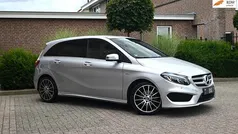 Grijs Gebruikt 2017 Mercedes B180 AMG MPV | € 19.450 (Eerlijke prijs)