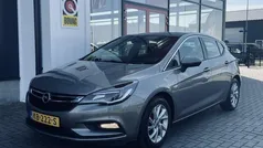 Grijs Gebruikt 2016 Opel Astra Business Hatchback | € 9.995 (Eerlijke prijs)
