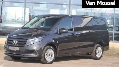 Gebruikt 2025 Mercedes Vito Van | € 48.607 (Goede deal)