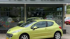 Geel Gebruikt 2006 Peugeot 207 Hatchback | € 1.995 (Eerlijke prijs)