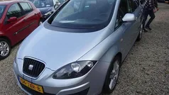 Grijs (metallic) Gebruikt 2009 Seat Altea Style MPV | € 2.995 (Eerlijke prijs)