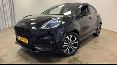 Zwart Gebruikt 2023 Ford Puma Gen-E ST-Line SUV | € 21.945 (Eerlijke prijs)