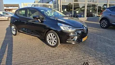 Zwart Gebruikt 2018 Renault Clio IV Intens Hatchback | € 9.750 (Eerlijke prijs)