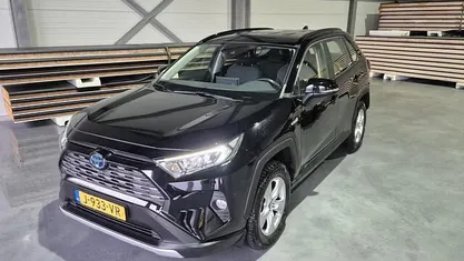 Gebruikt 2019 Toyota RAV4 Active SUV | € 18.995 (Eerlijke prijs)