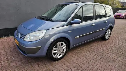 Blauw Gebruikt 2005 Renault Grand Scénic II MPV | € 1.999 (Eerlijke prijs)