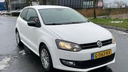 Wit Occasion 2012 VW Polo Comfortline Hatchback | € 3.950 (Goede deal)