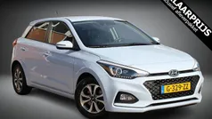 Blauw Gebruikt 2020 Hyundai i20 Comfort Hatchback | € 16.950 (Eerlijke prijs)