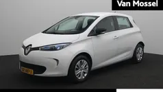 Blanc glacier Gebruikt 2019 Renault Zoe Life Hatchback | € 10.940 (Eerlijke prijs)