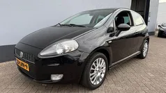 Zwart Gebruikt 2010 Fiat Grande Punto Hatchback | € 2.999 (Eerlijke prijs)