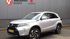 Gebruikt 2024 Suzuki Vitara Style SUV | € 27.950 (Eerlijke prijs)