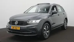 Gebruikt 2022 VW Tiguan Life SUV | € 32.900 (Eerlijke prijs)