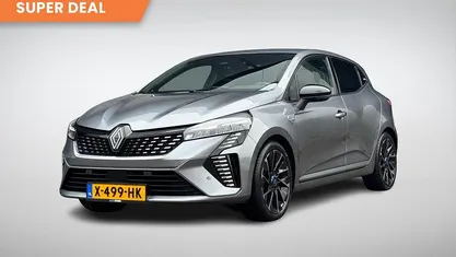 Grijs Occasion 2023 Renault Clio V Esprit Alpine Hatchback | € 23.594 (Eerlijke prijs)