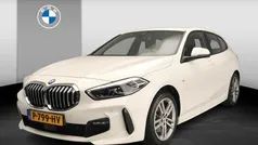 Gebruikt 2021 BMW 118 Basis Hatchback | € 21.900 (Eerlijke prijs)